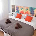 AD Hostel Rooms Tarragona